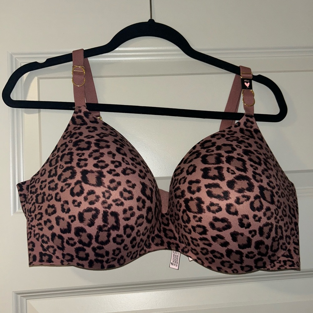NWT Victorias Secret bra